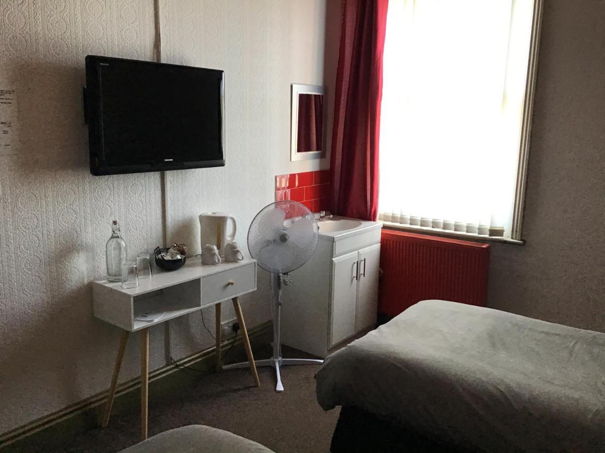 The Imperial Hotel 2*