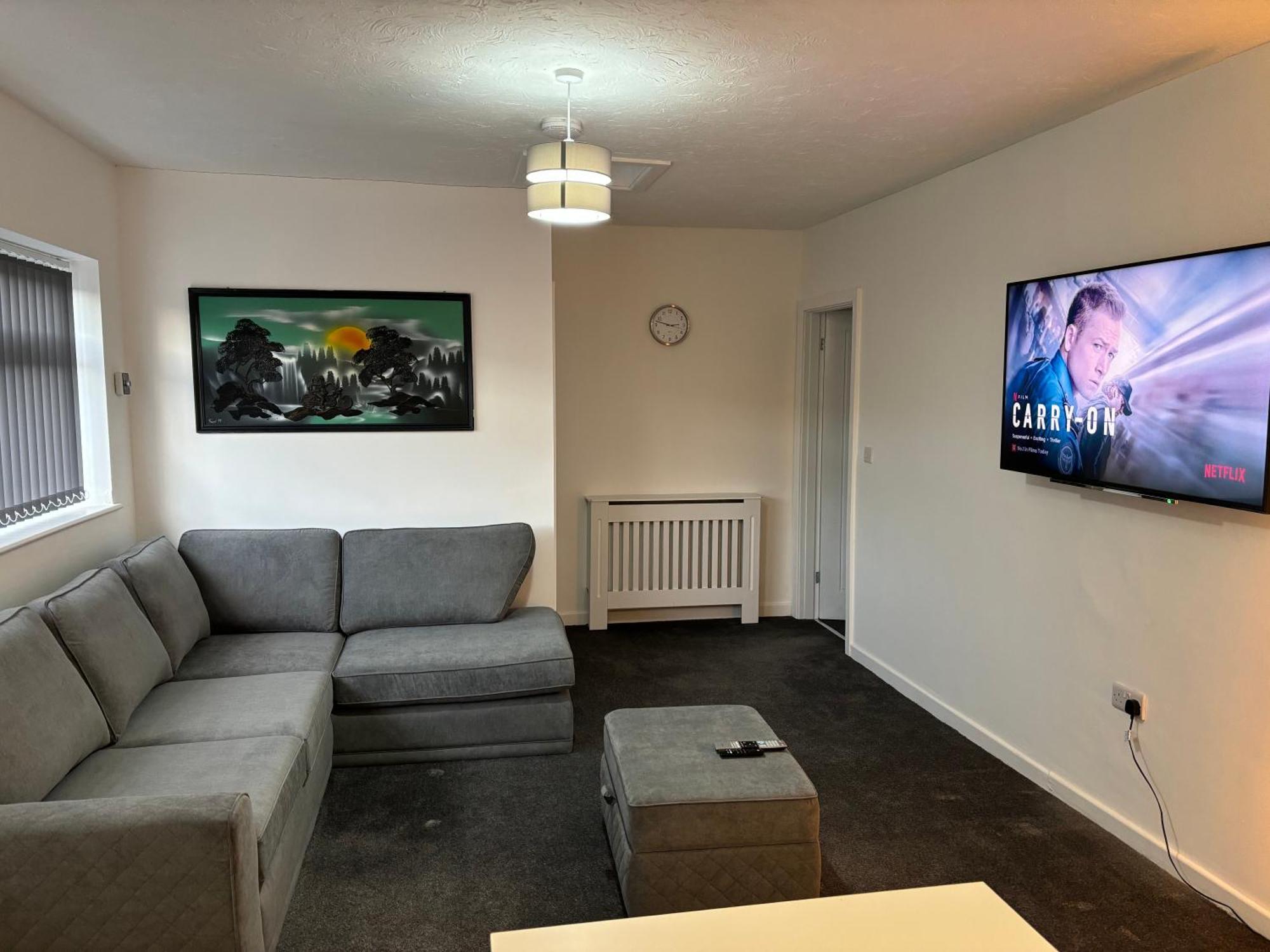 Del's Apartment *