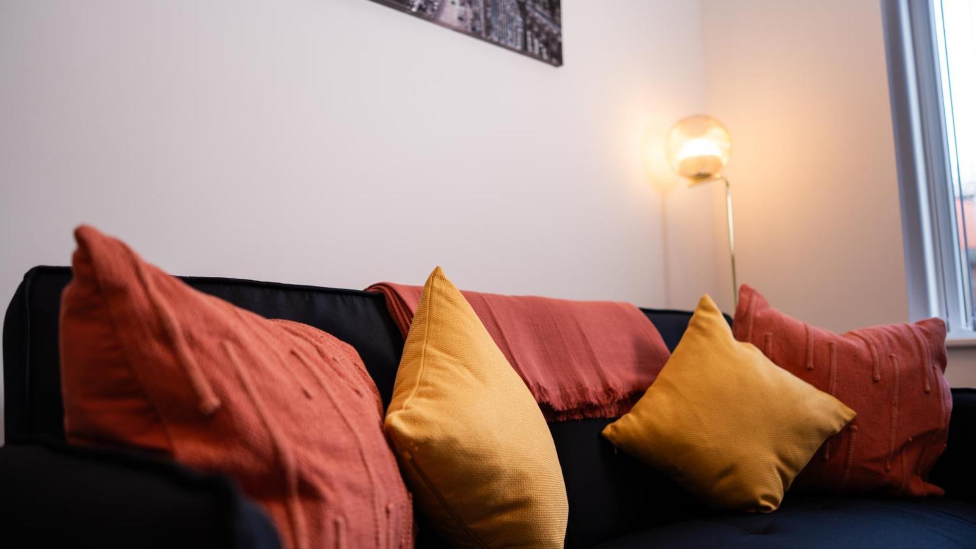 Amazing In Apartment *