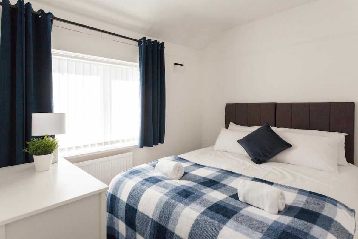 House, Free Parking & Wifi! Holiday home Warrington (Cheshire)